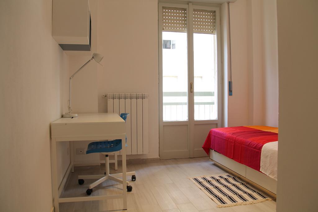 Stephenson Apartment Milán Habitación foto