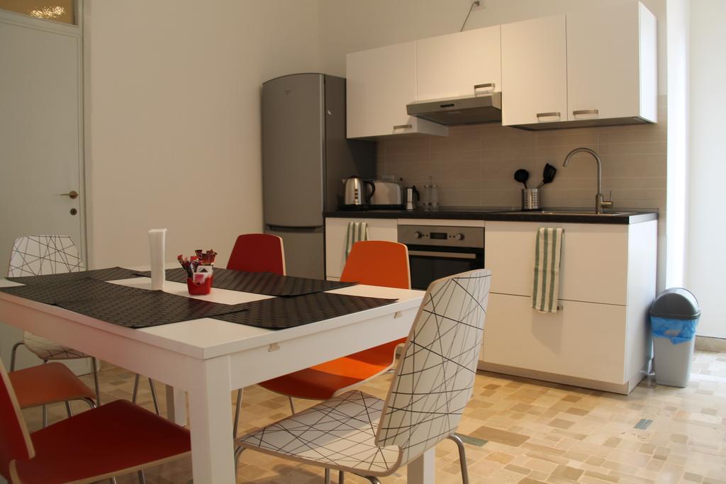 Stephenson Apartment Milán Habitación foto